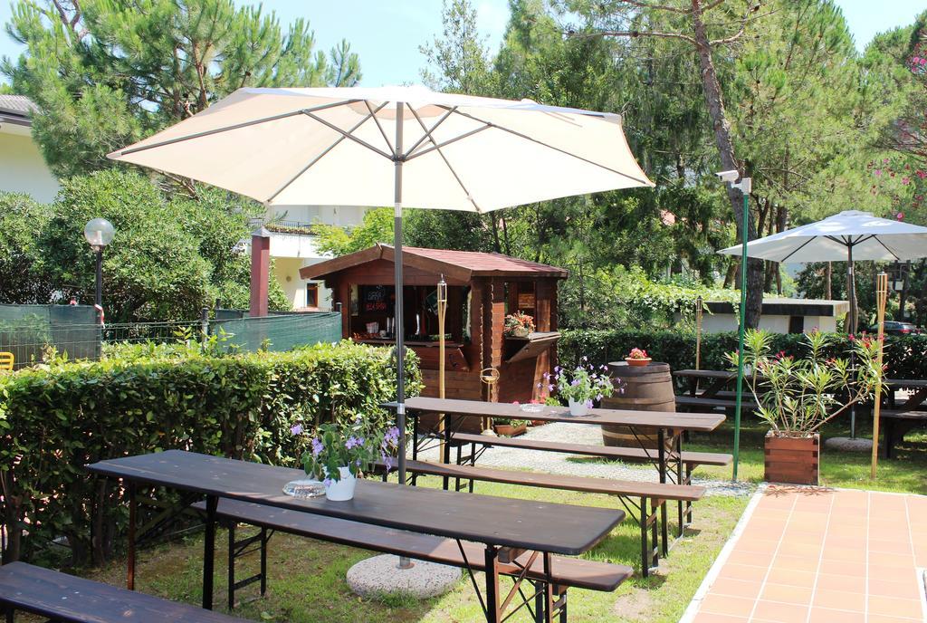 Hotel Eden Lignano Sabbiadoro Dış mekan fotoğraf