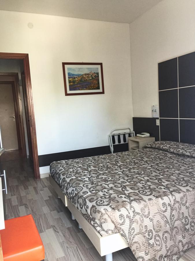 Hotel Eden Lignano Sabbiadoro Dış mekan fotoğraf