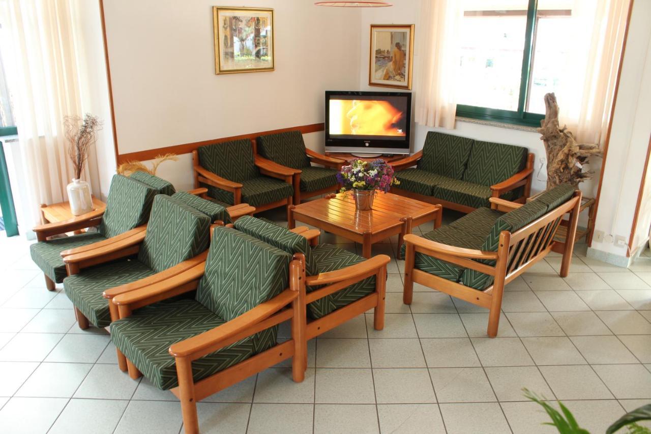 Hotel Eden Lignano Sabbiadoro Dış mekan fotoğraf